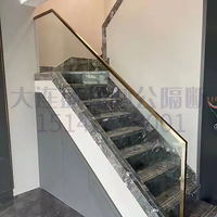 楼梯玻璃扶手